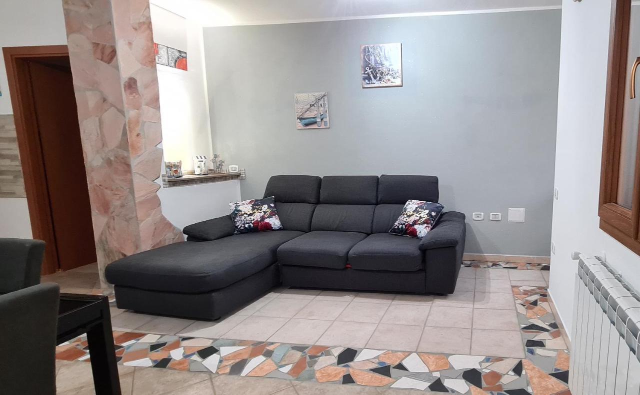 Casa Lory Villa SantʼAntìoco Екстериор снимка